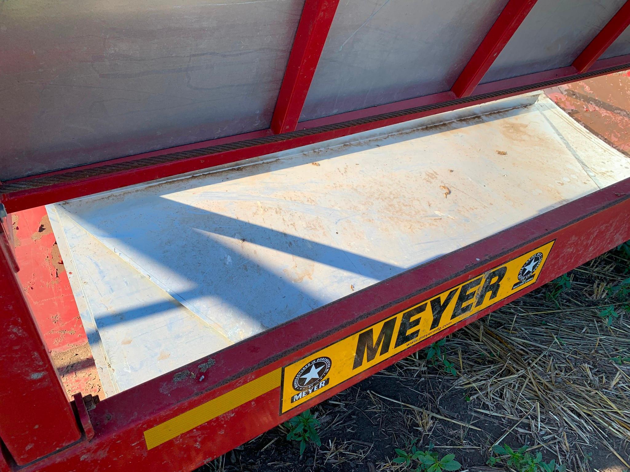 Meyer 24' portable hay/forage feeder
