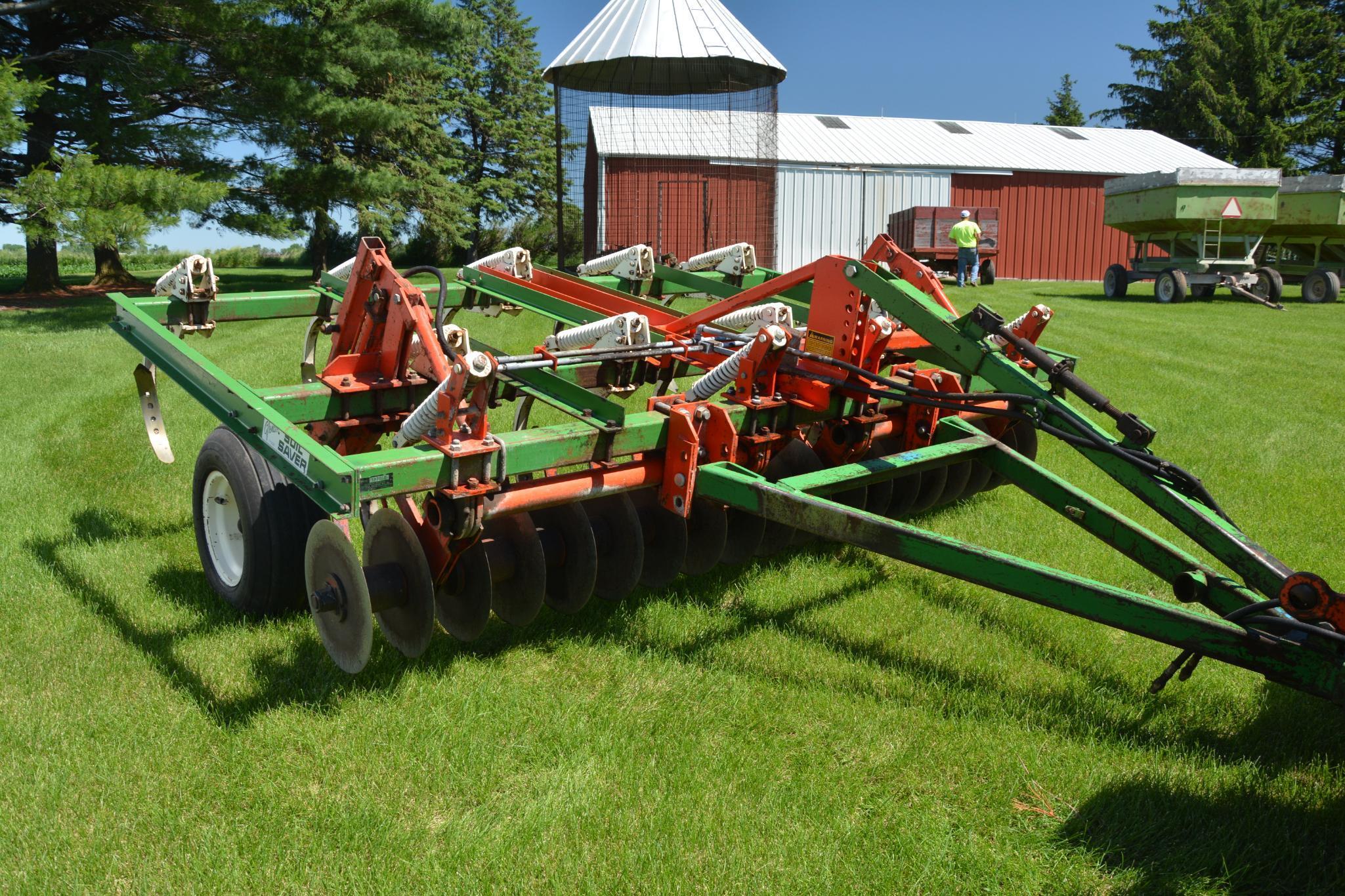 Glencoe 12' 9 shank soil saver