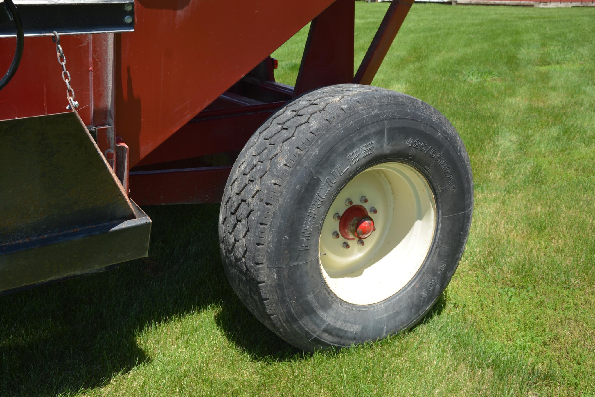 Brent 440 gravity wagon