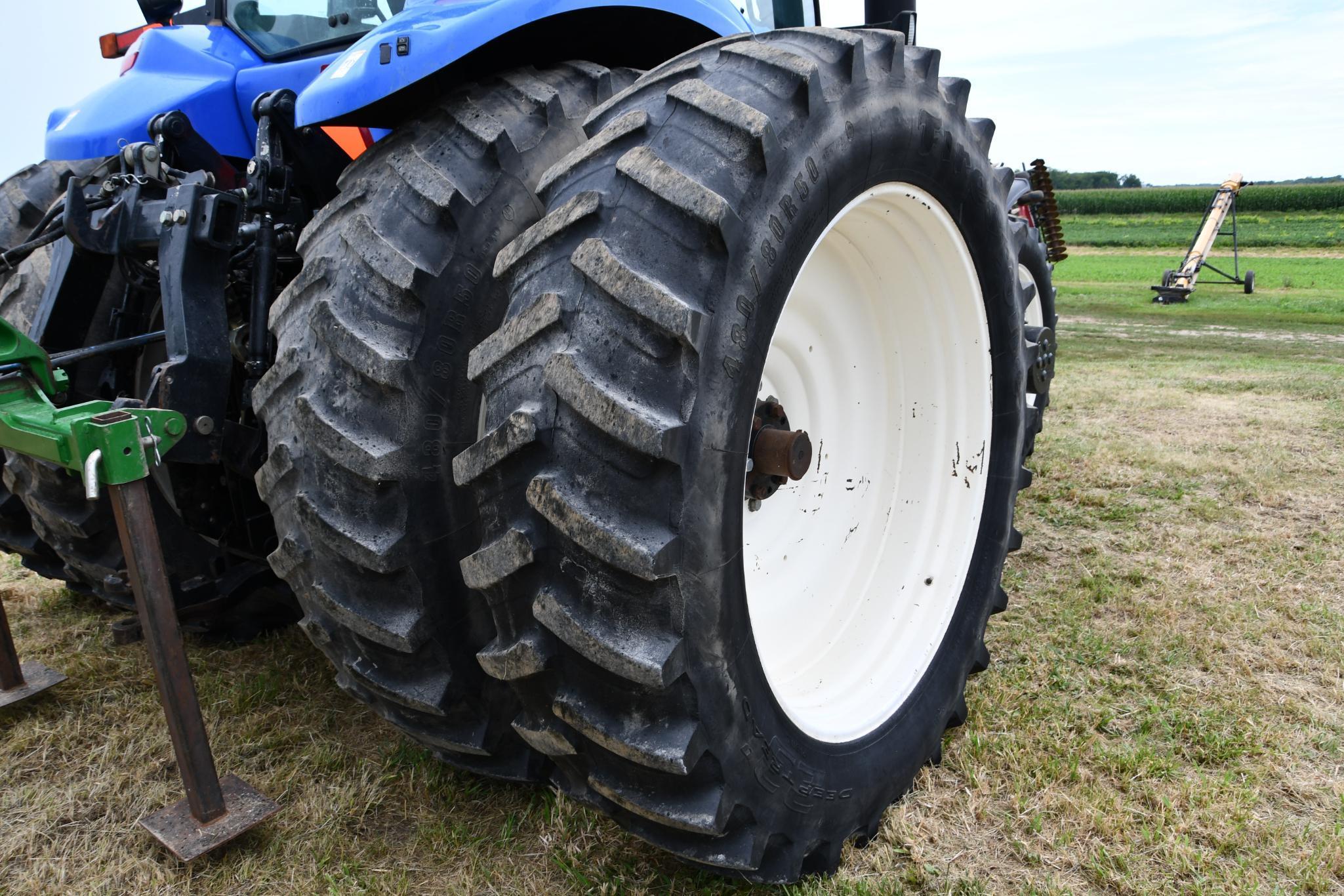 2005 New Holland TG275 MFWD tractor