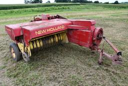 New Holland 273 small square baler