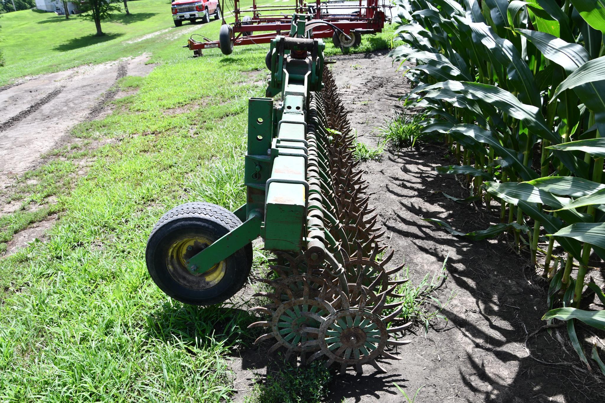 John Deere 400 30' rotary hoe