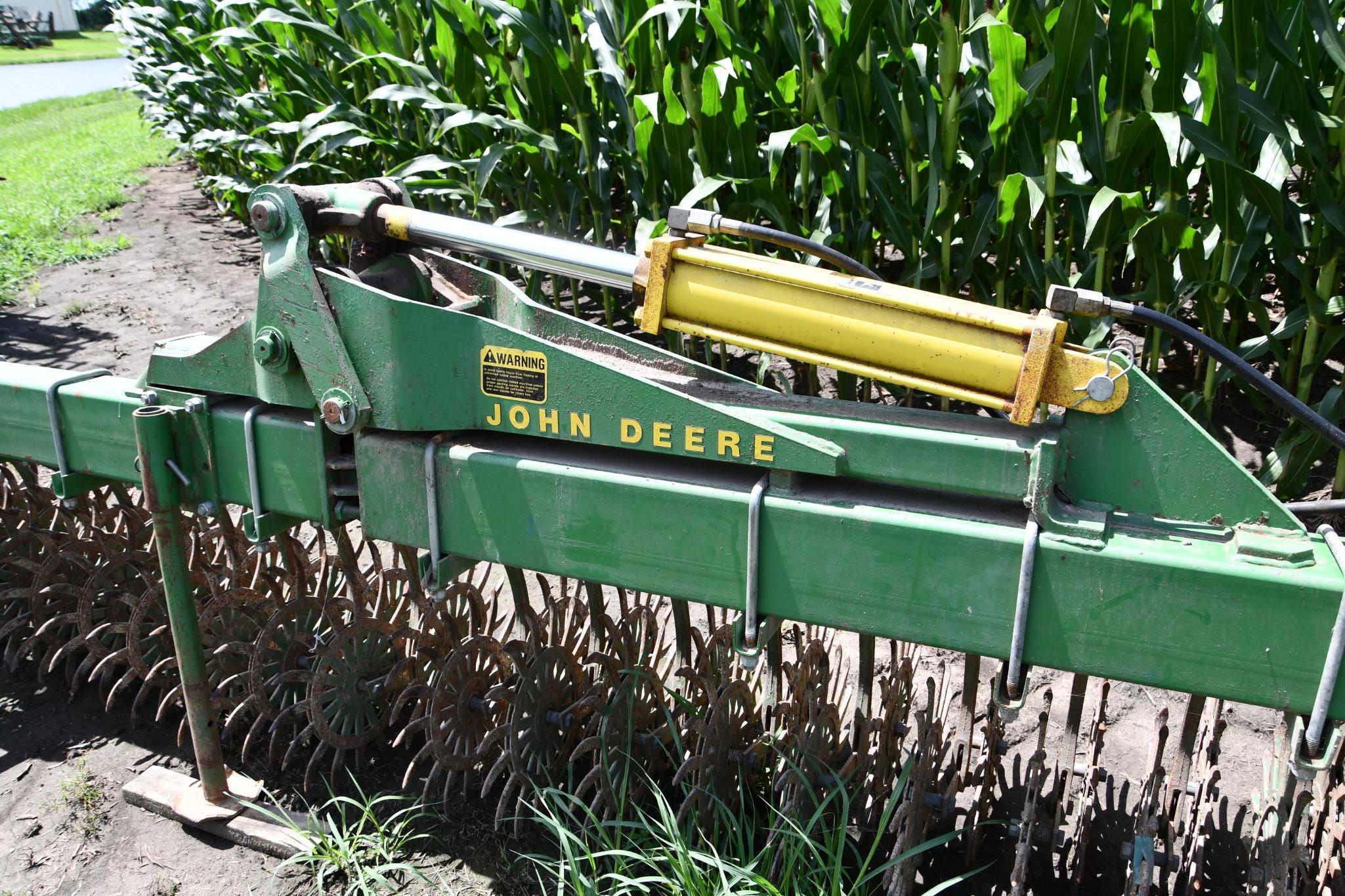 John Deere 400 30' rotary hoe