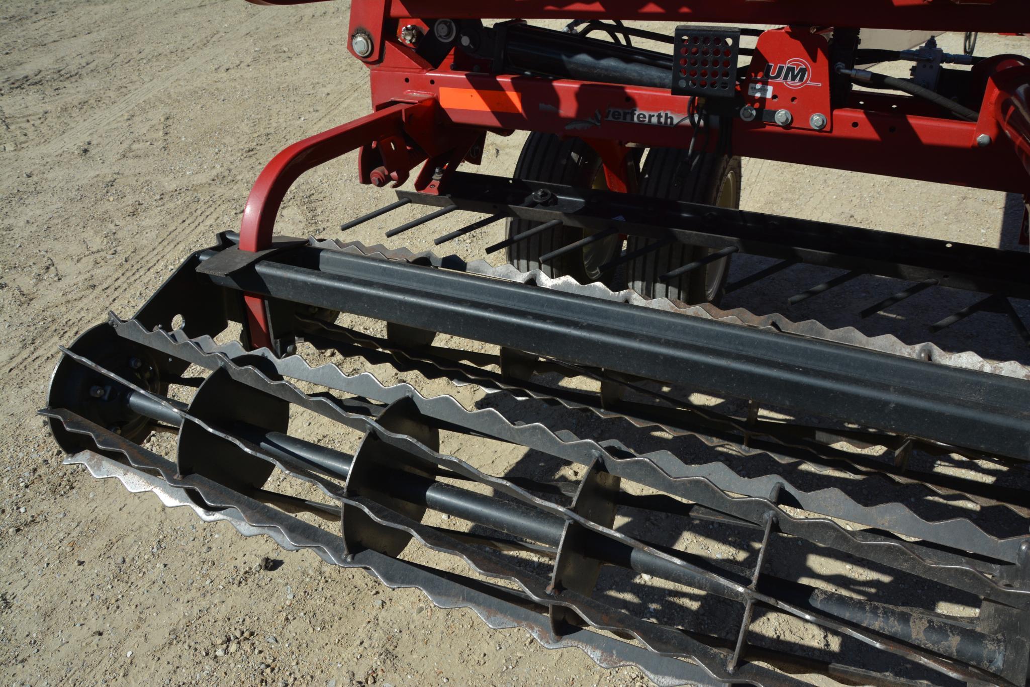 Unverferth 1225 30' rolling harrow