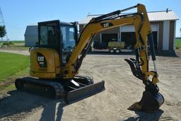 2014 CAT 304E CR mini excavator