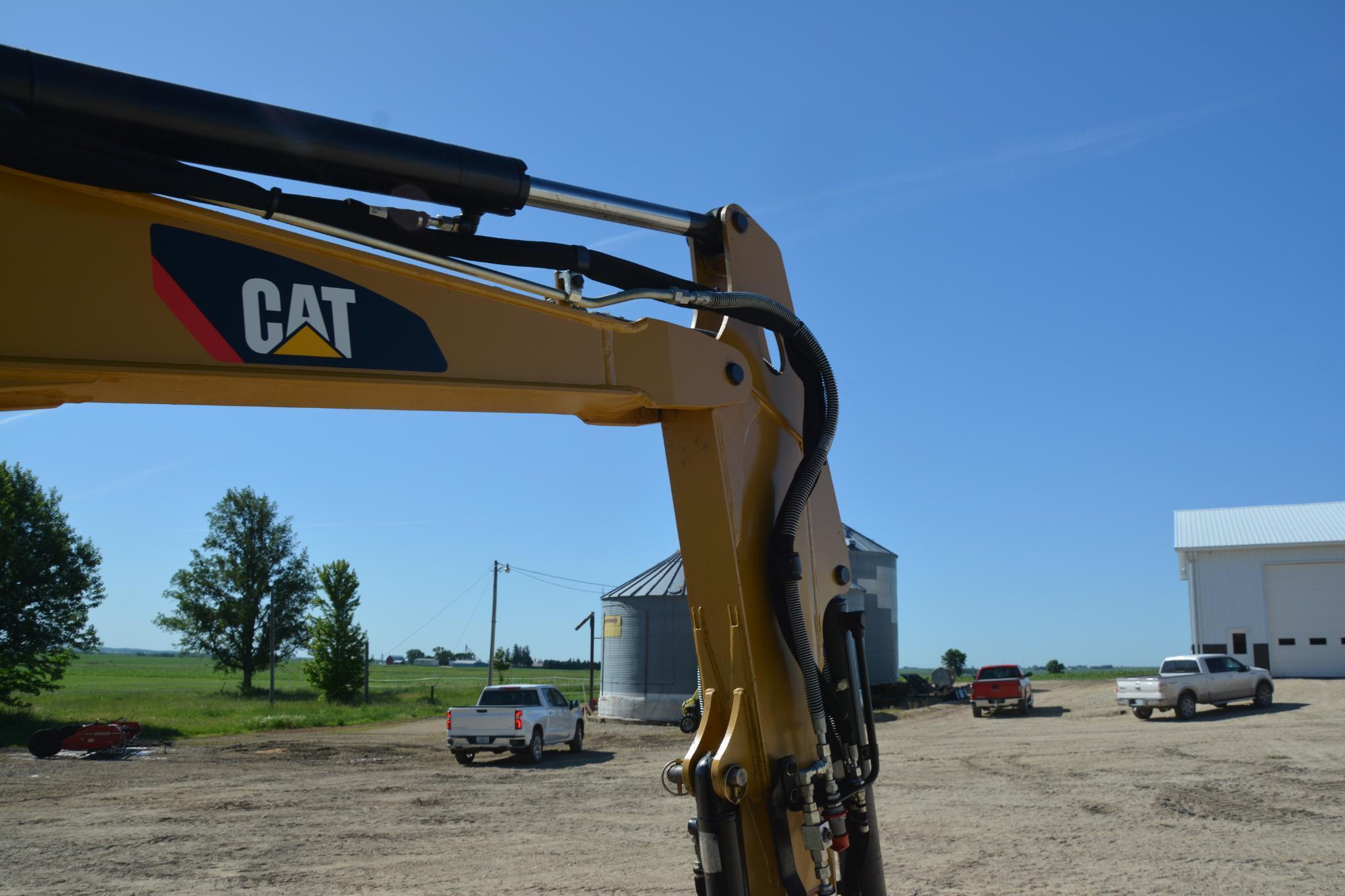 2014 CAT 304E CR mini excavator