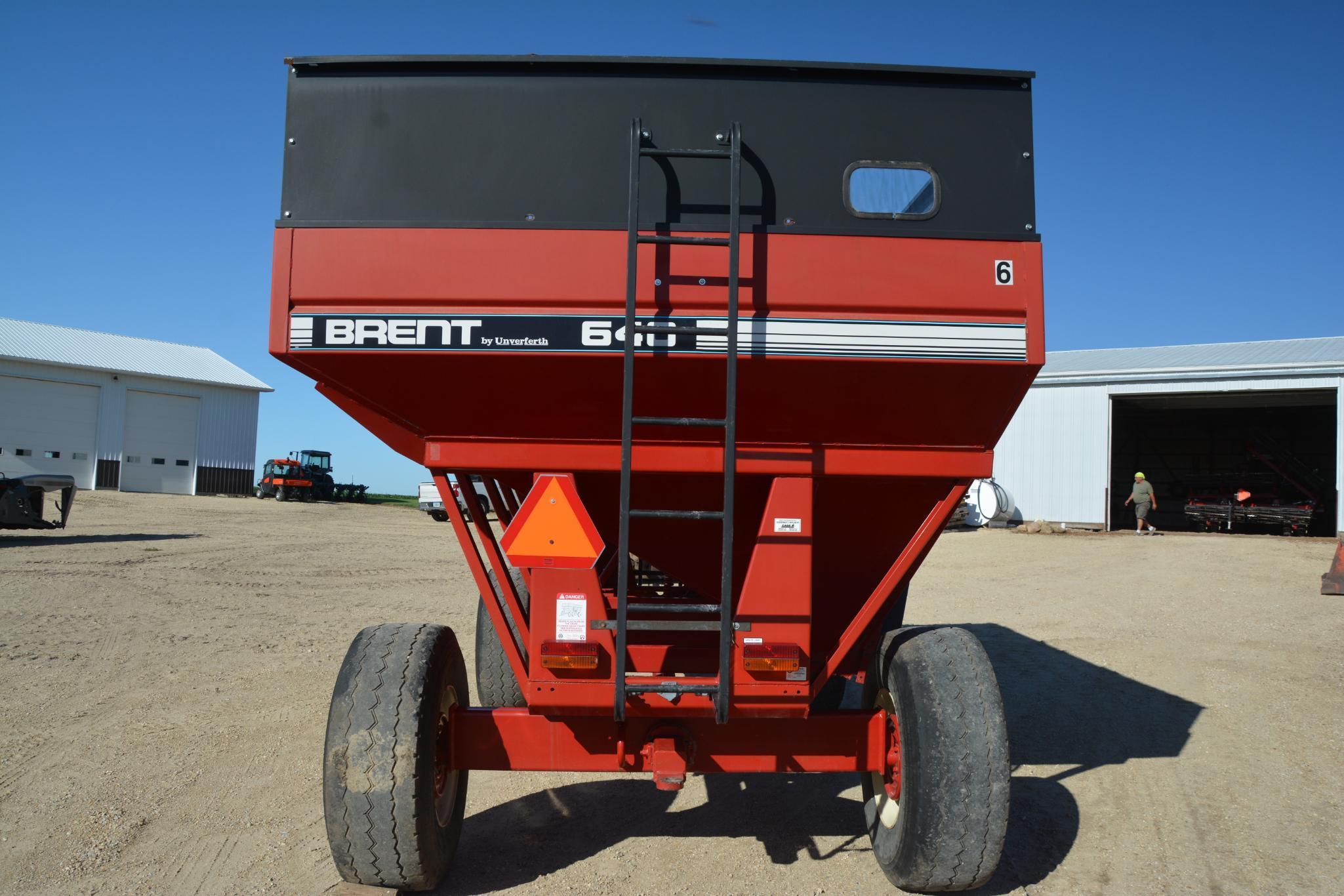 Brent 640 gravity wagon