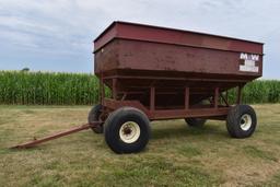 M&W 300B "Little Red Wagon" gravity wagon