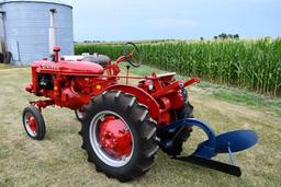 1948 IHC Super A tractor