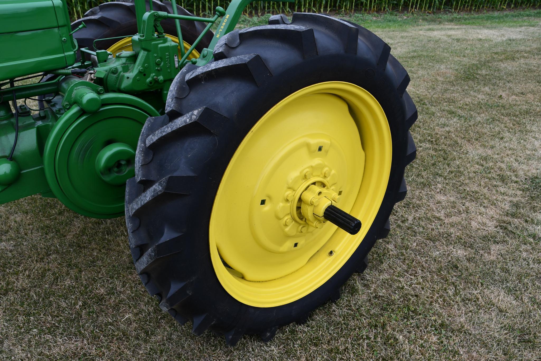 1945 JD H tractor