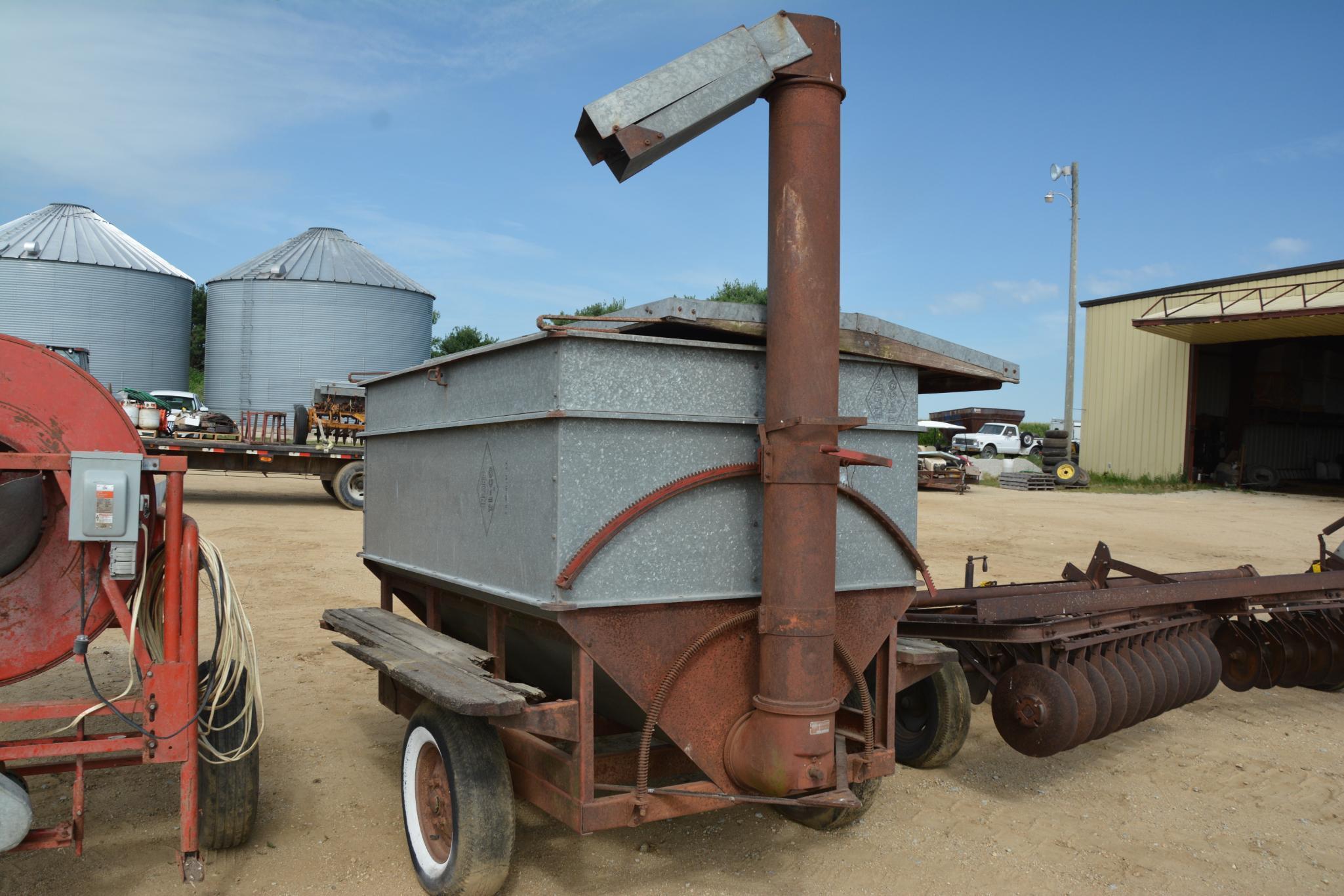 Heider auger wagon