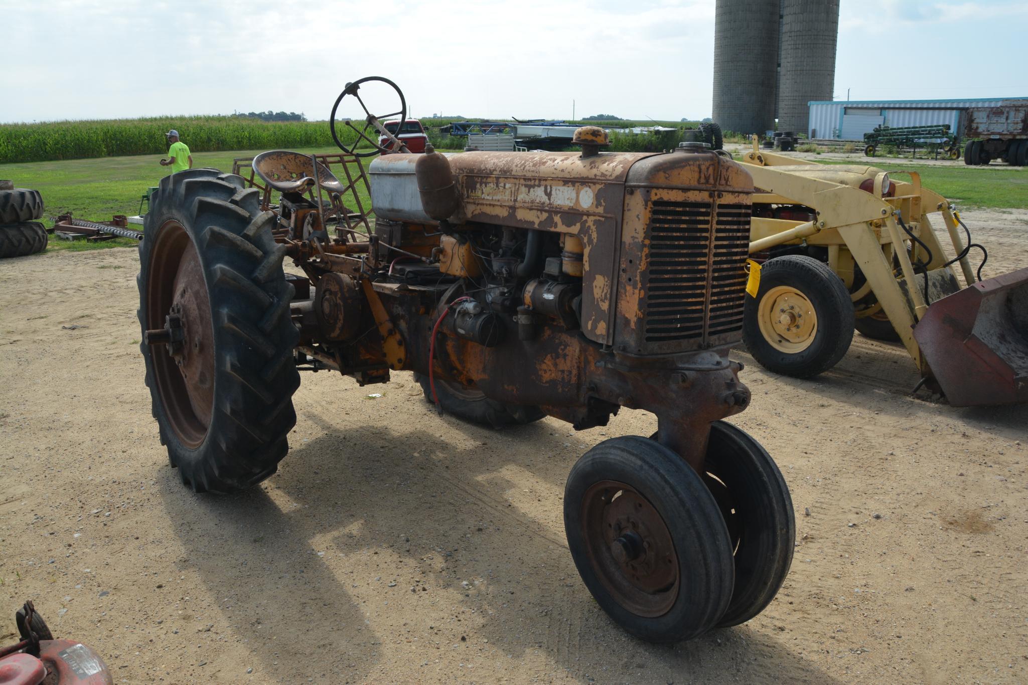 1951 Minneapolis Moline ZA tractor