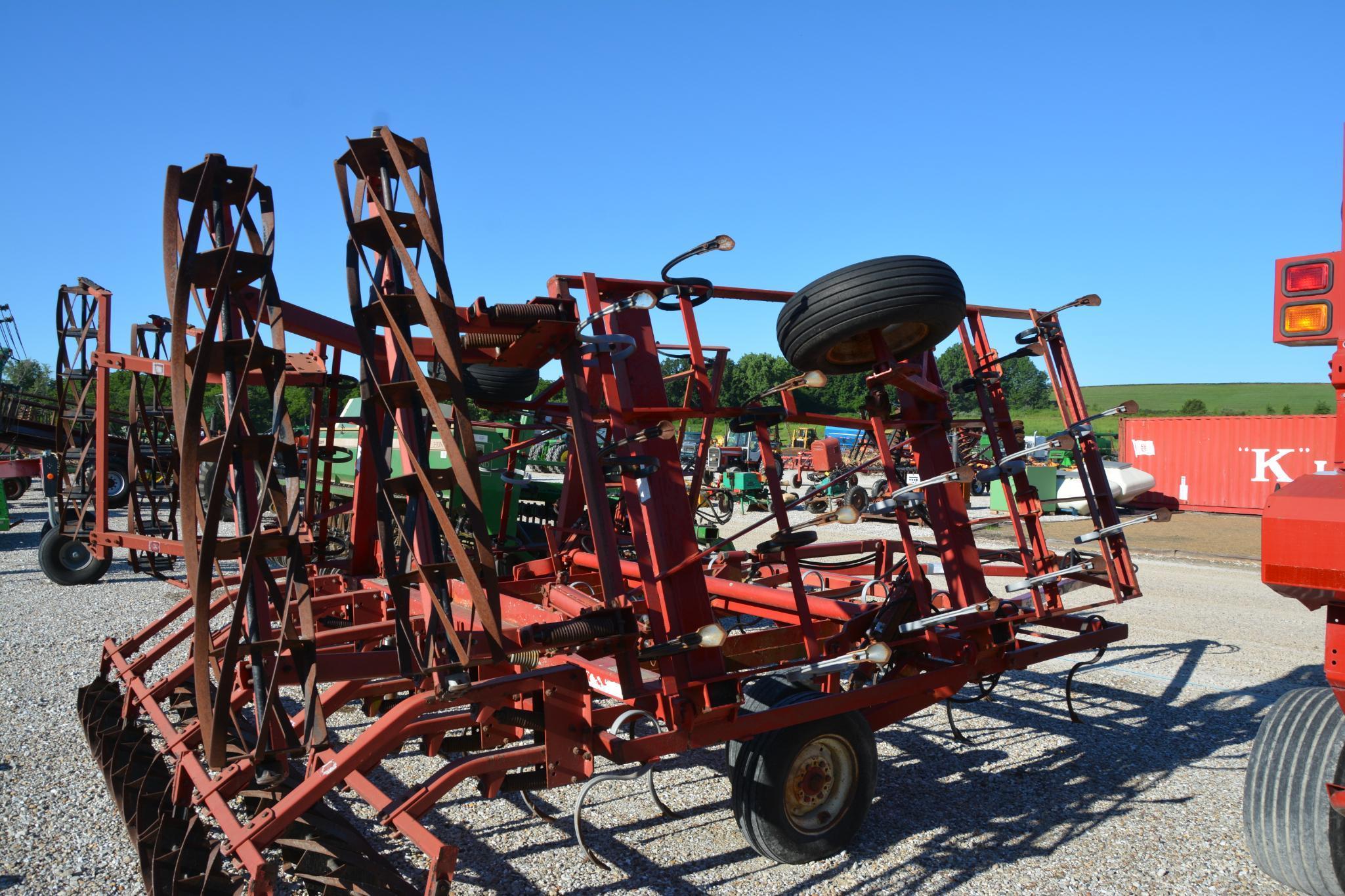 Kongskilde 25' field cultivator