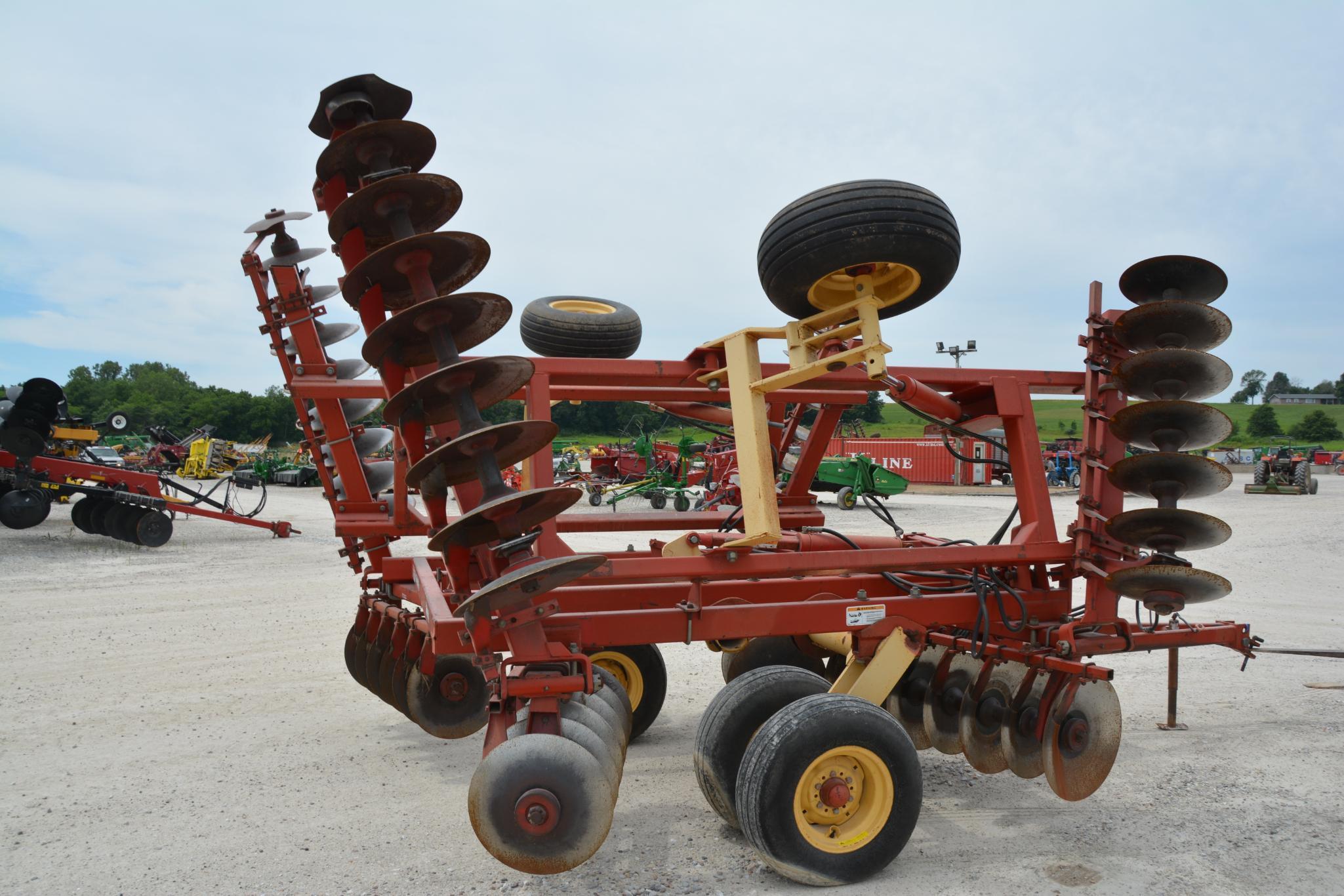 Krause 20' disk, scrapers