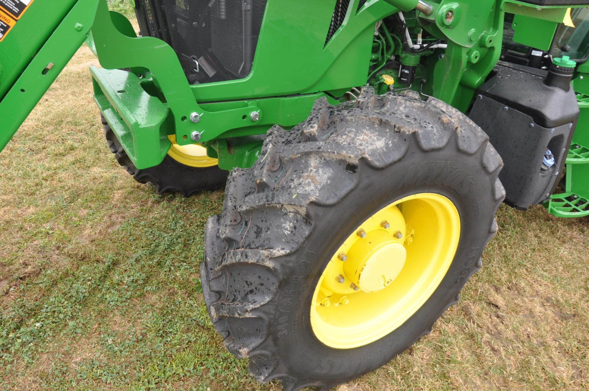 2016 JD 6120E MFWD tractor w/loader