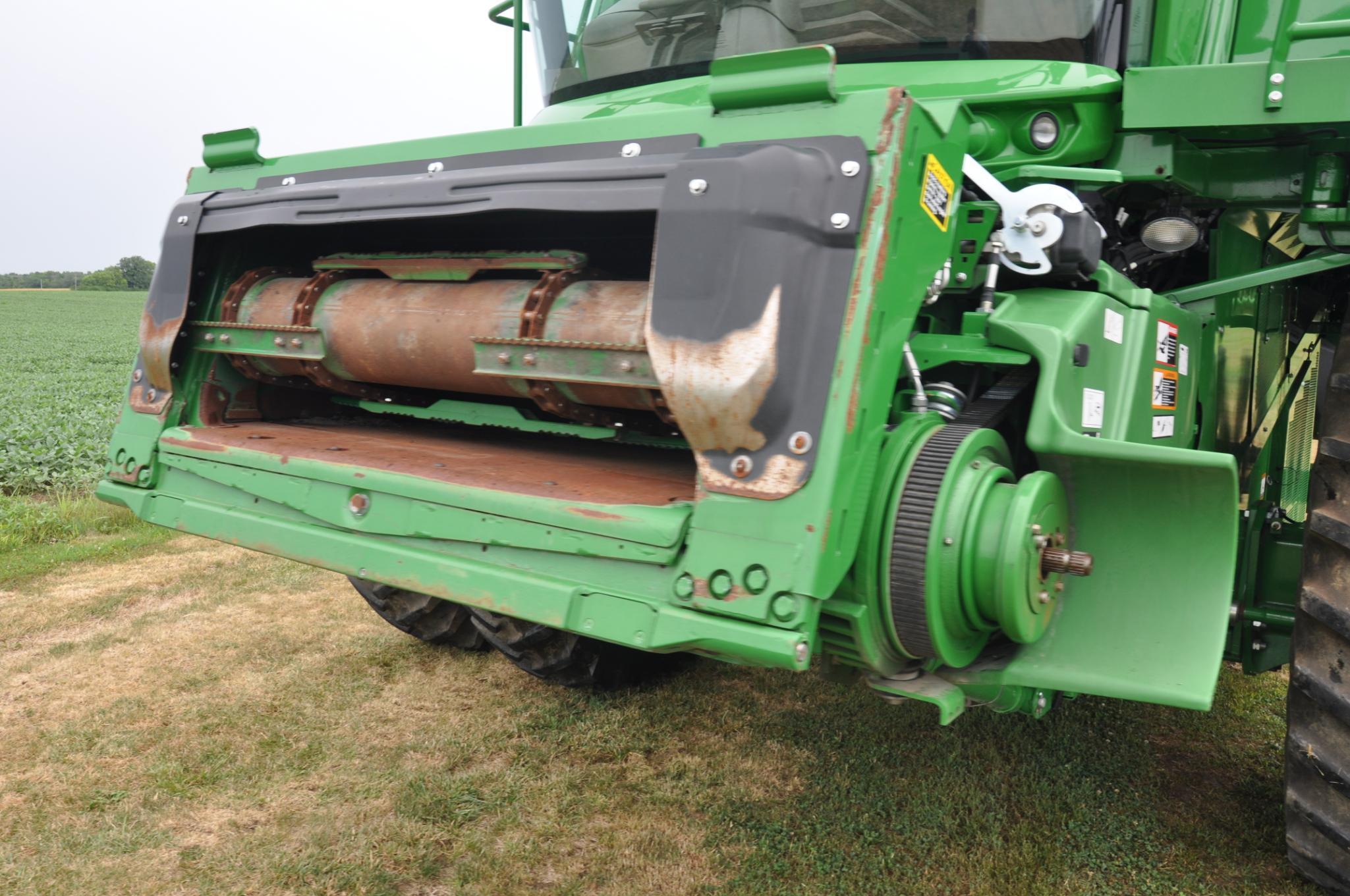 2017 JD S660 2wd combine