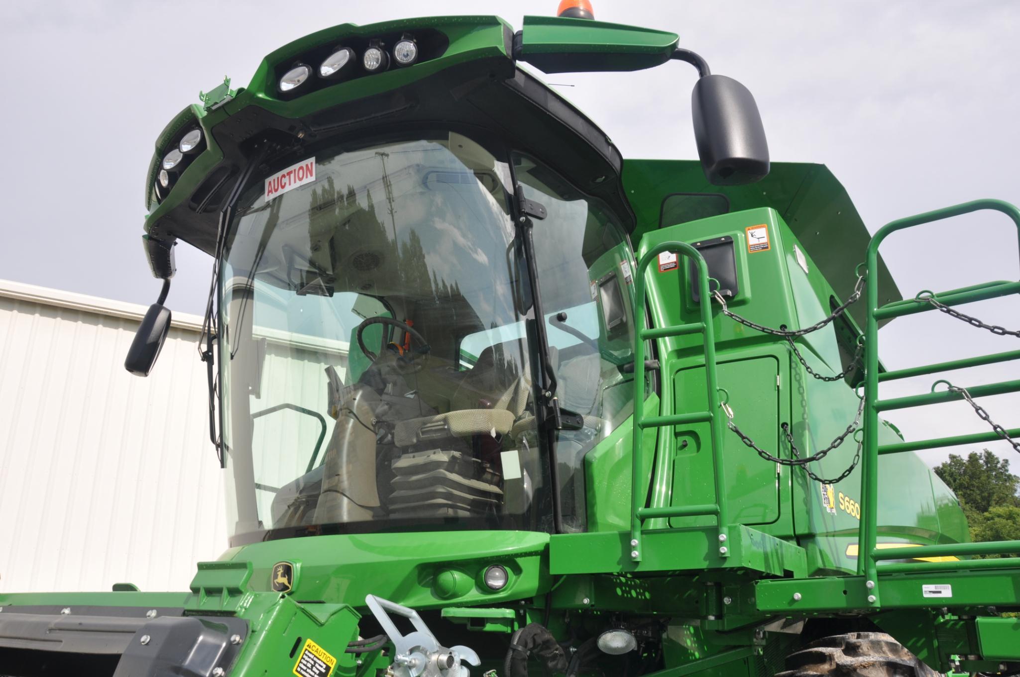 2015 JD S660 2wd combine