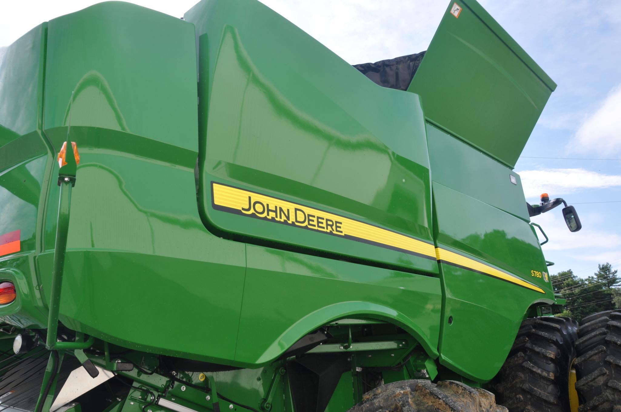 2019 JD S780 4wd combine