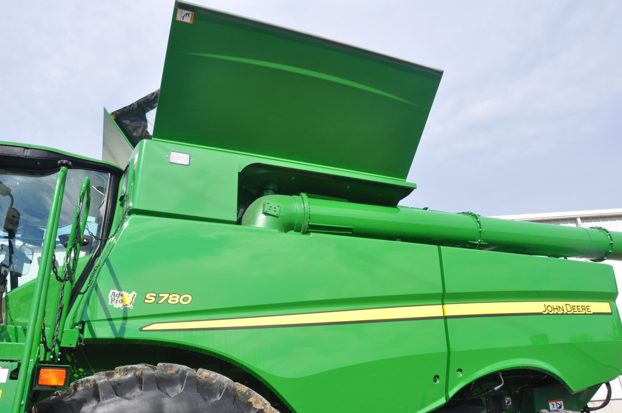 2019 JD S780 4wd combine