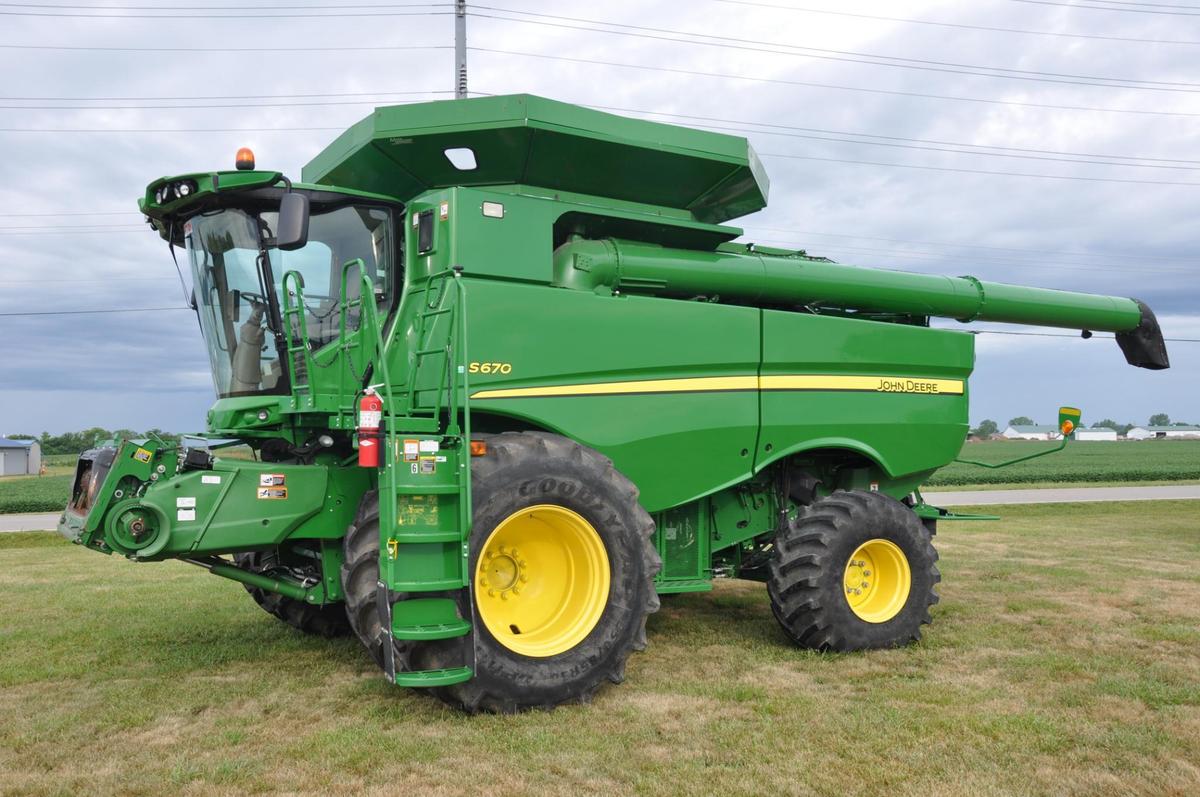 2014 JD S670 4wd combine