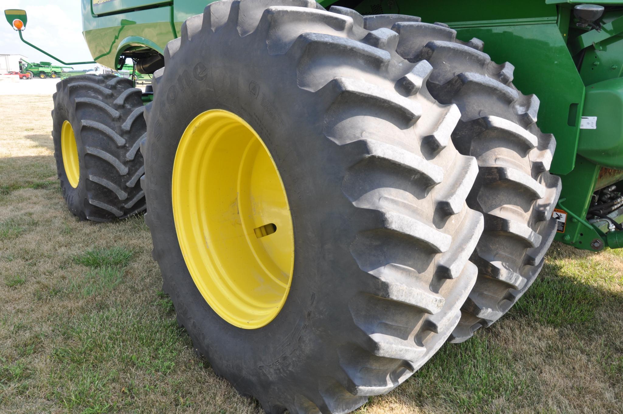 2018 JD S790 4wd combine