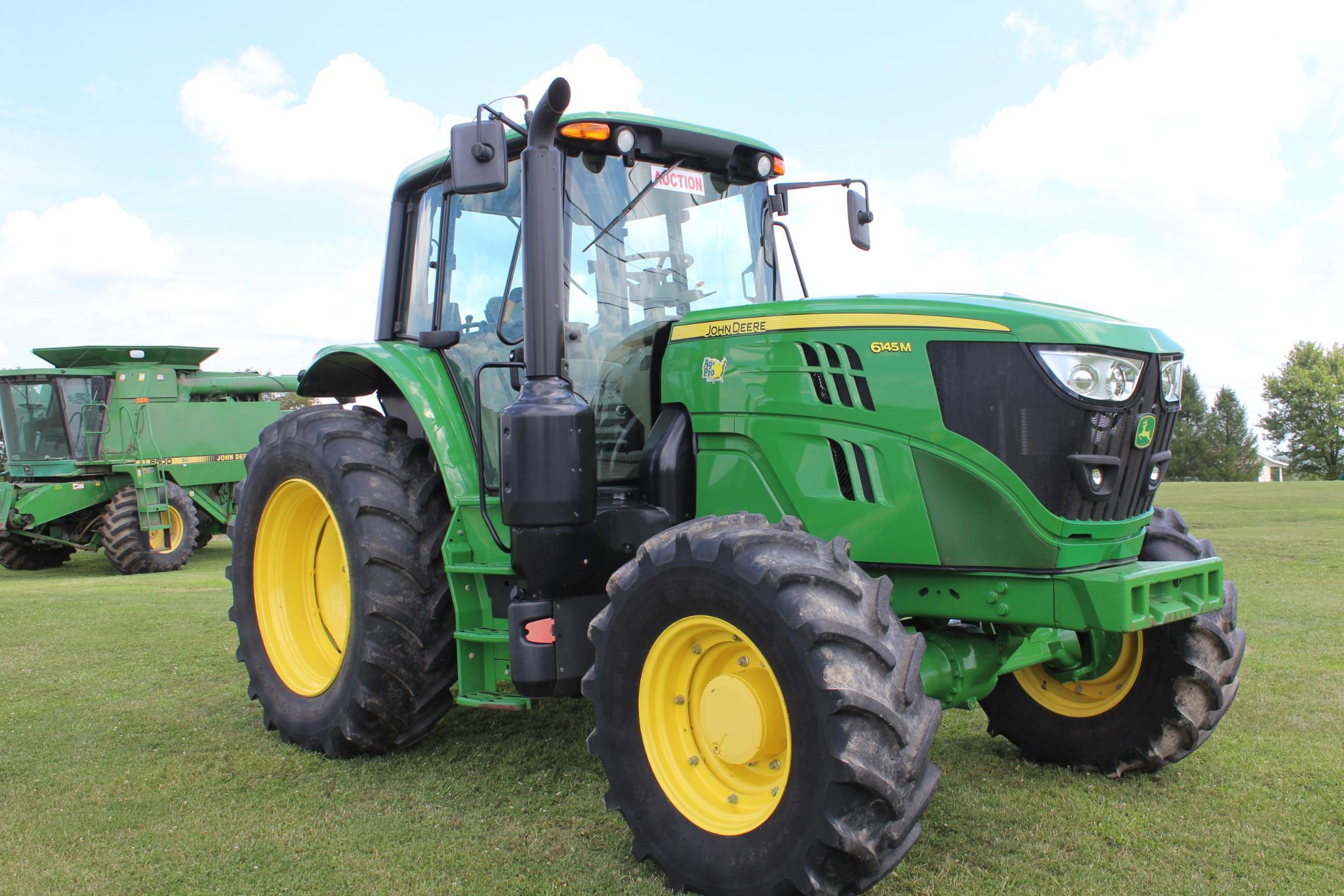 2017 JD 6145M MFWD tractor