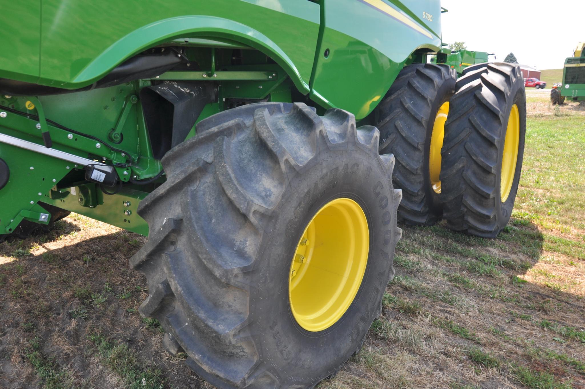 2018 JD S780 2wd combine