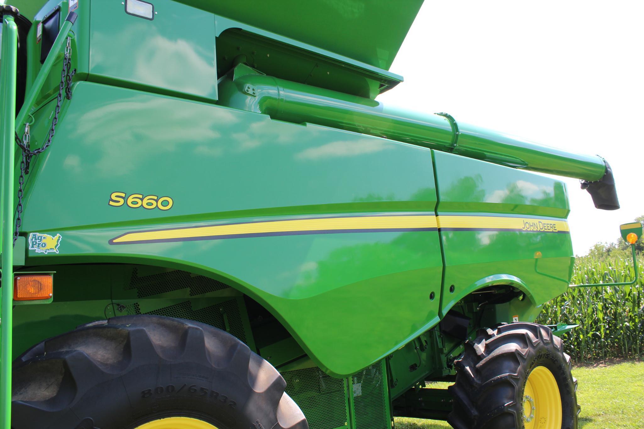 2015 JD S660 2wd combine