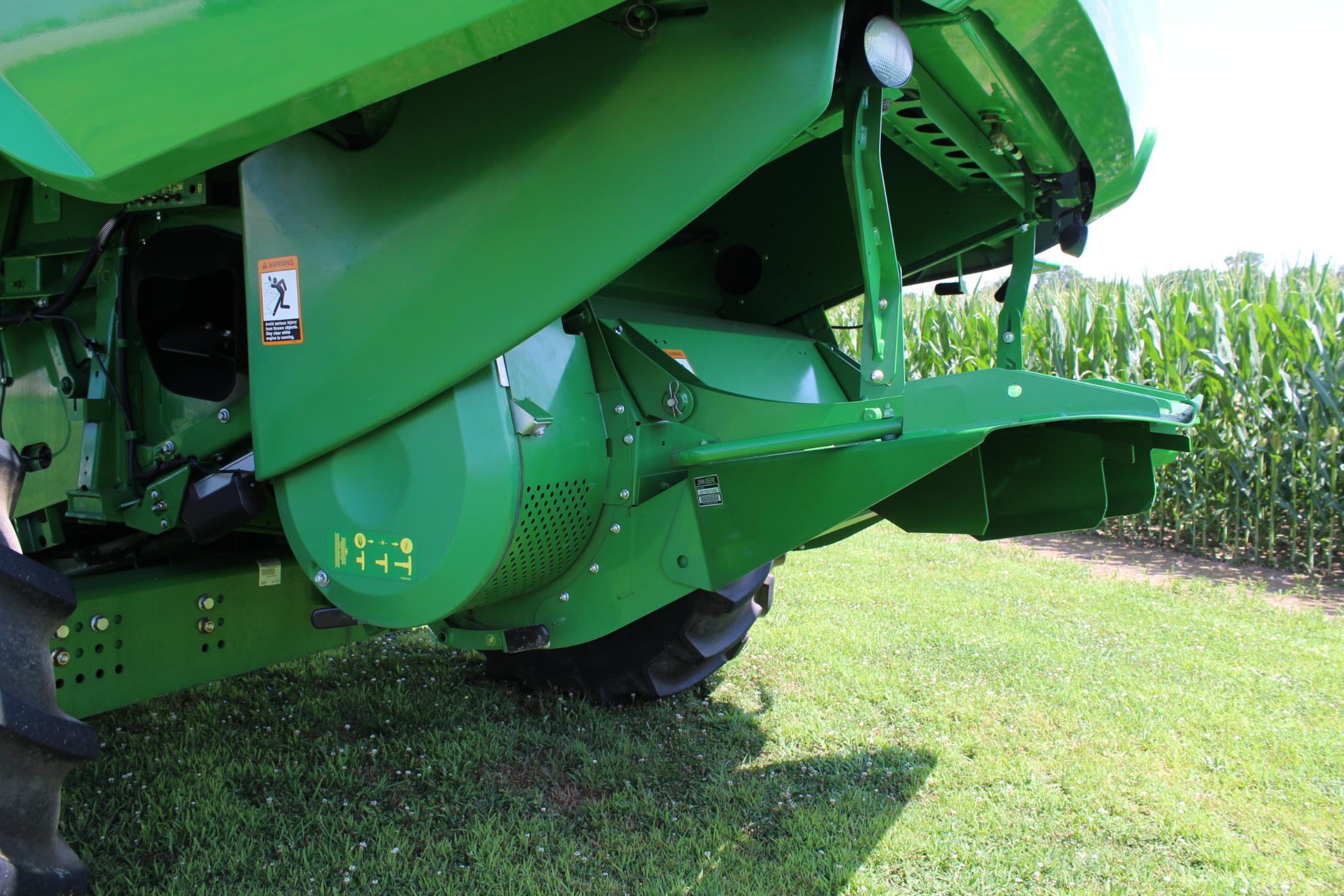 2015 JD S660 2wd combine