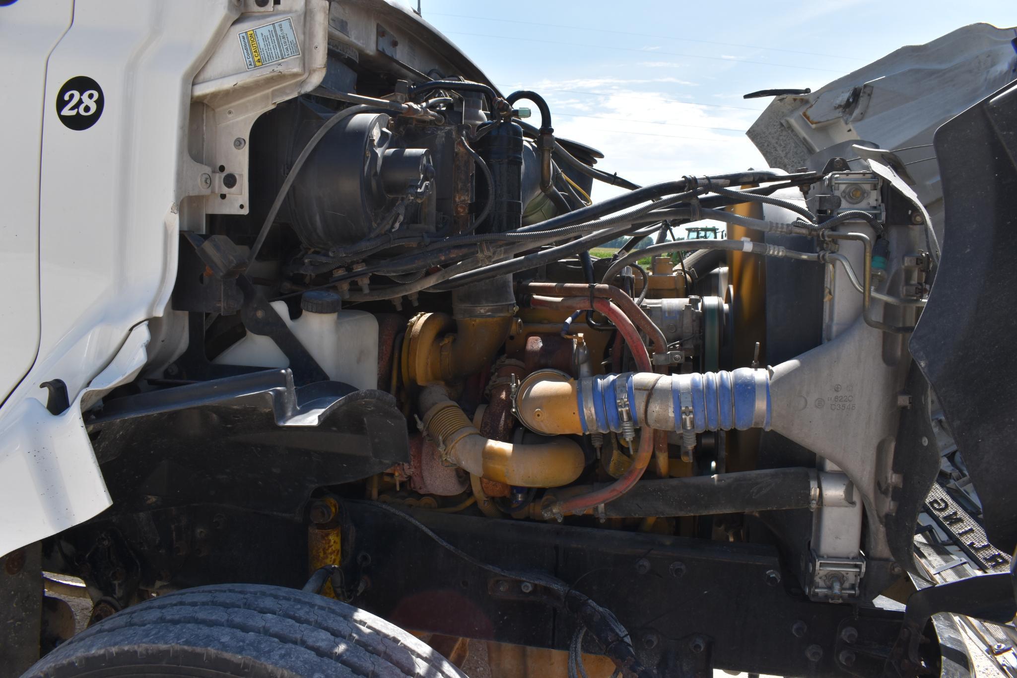 2007 Sterling L9500 day cab semi