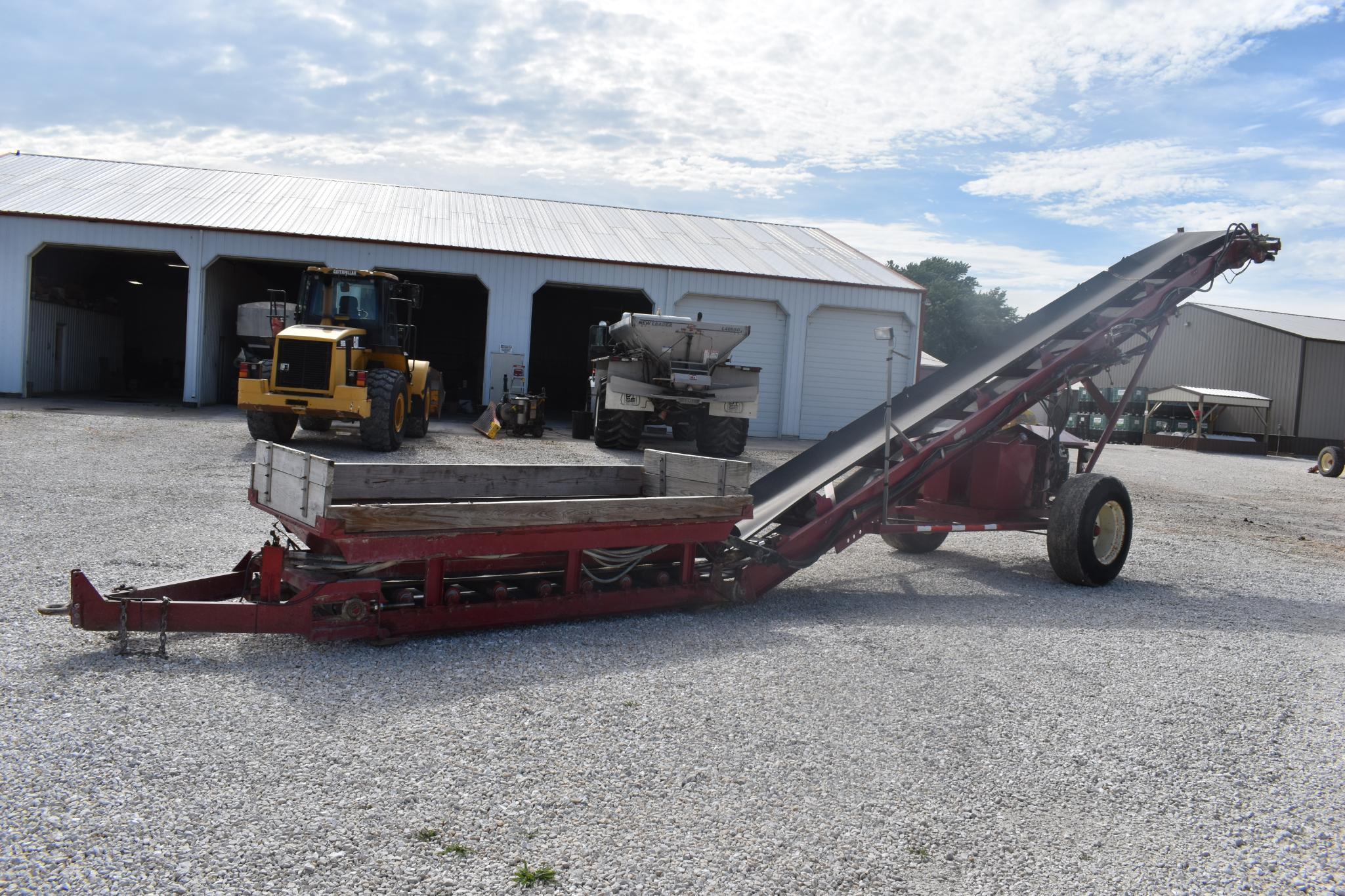 Feco HPC30A 30"x40' conveyor loader