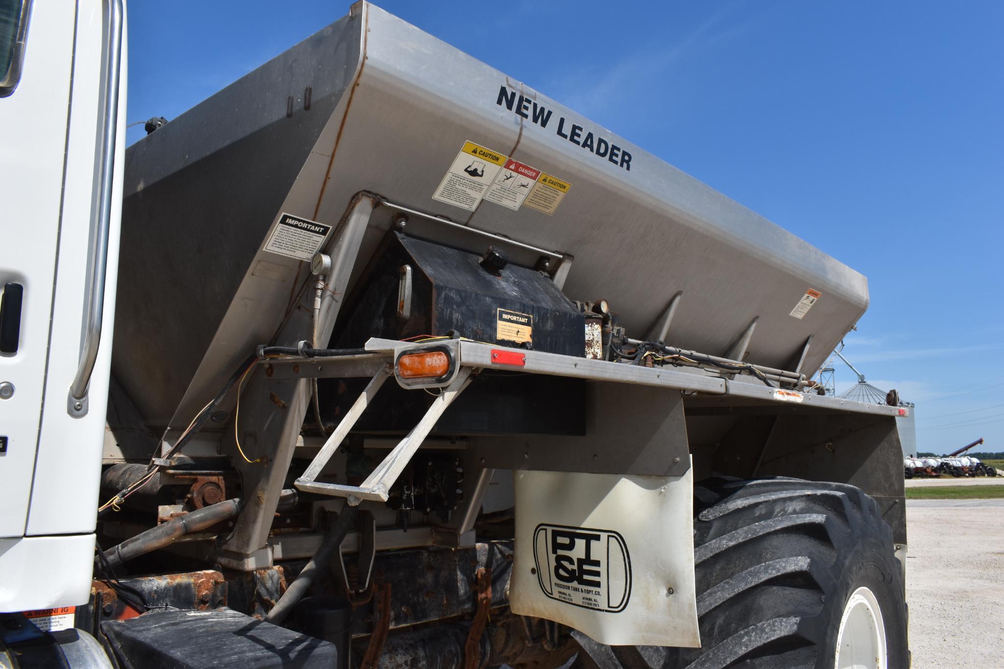 2006 Sterling LT8500 2wd spreader truck