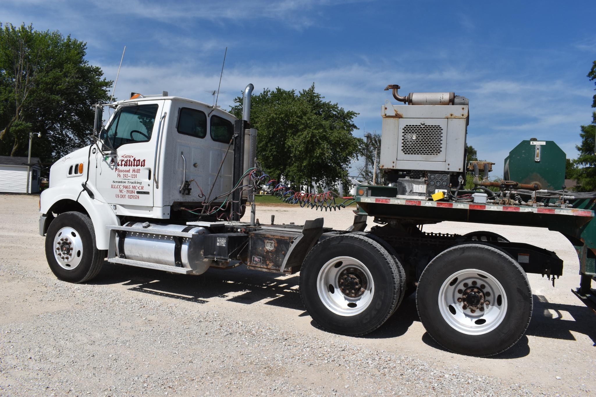 2005 Sterling A9500 day cab semi