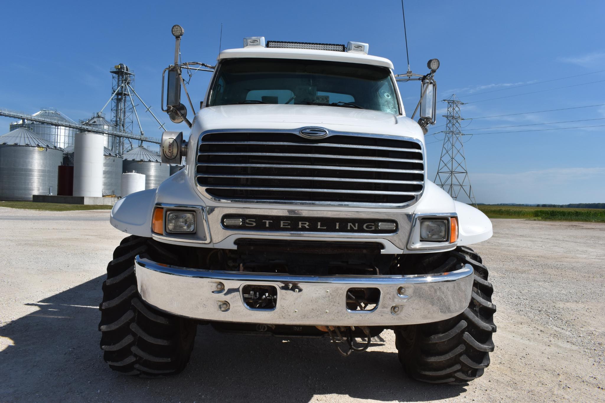 2005 Sterling LT8500 2wd spreader truck