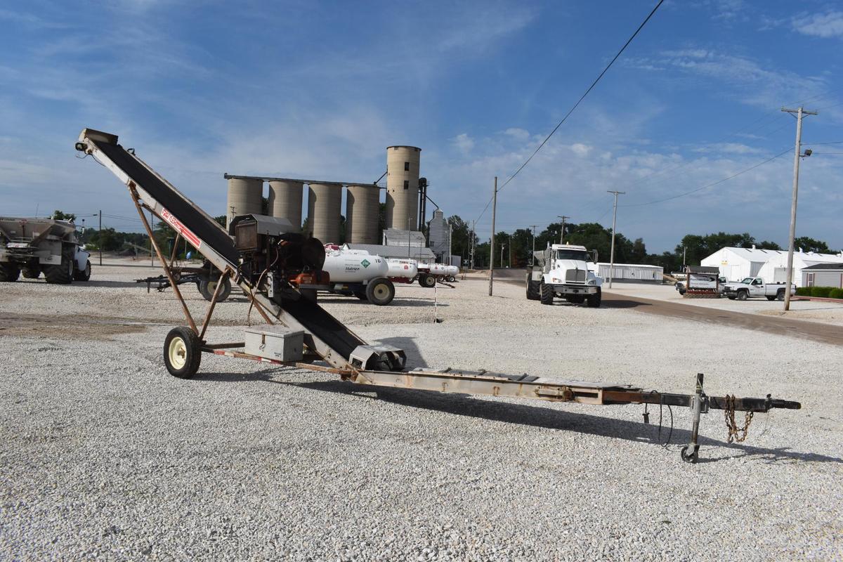 Doyle 24"x32' conveyor loader