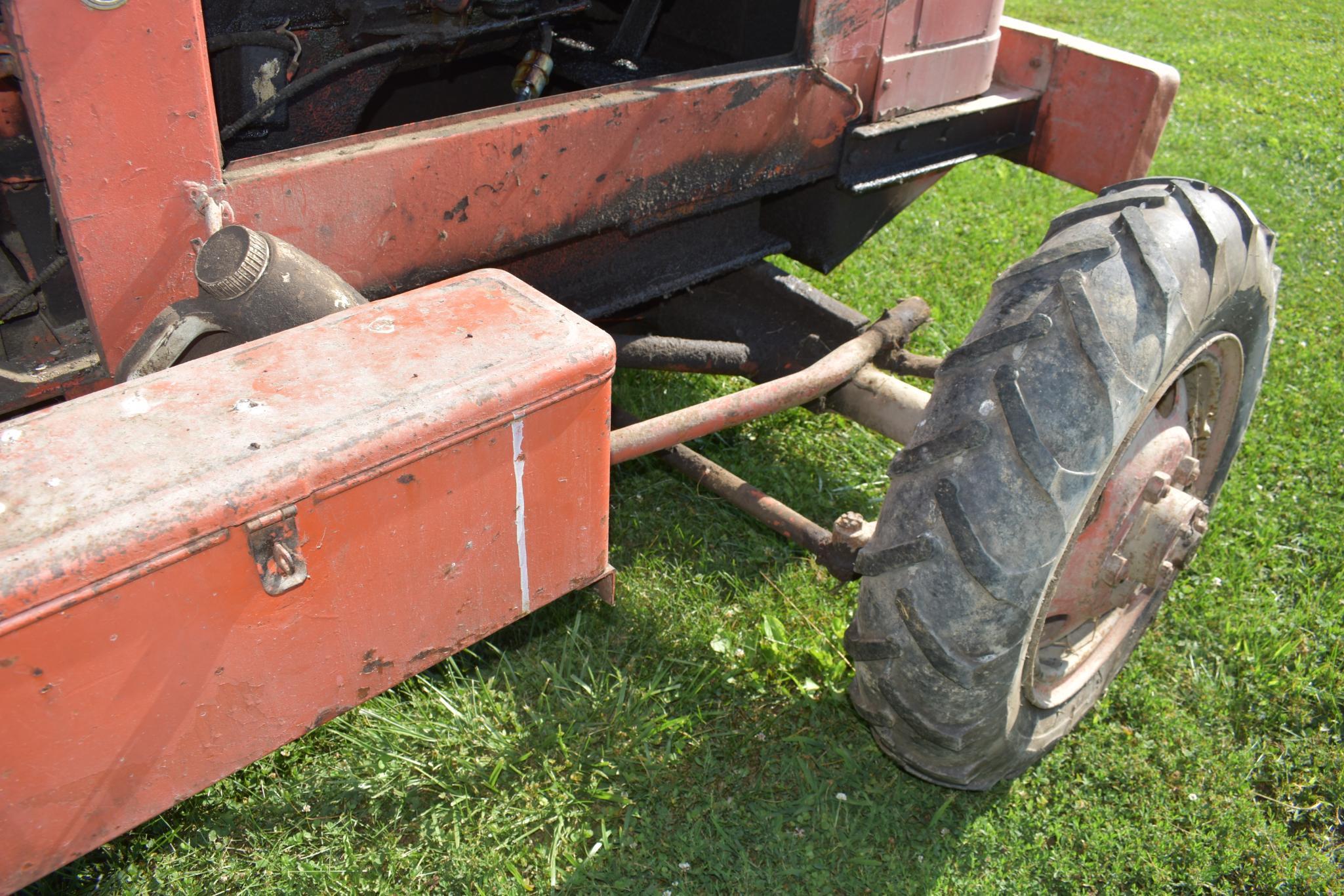 Buckeye GarWood 302A self-propelled tiling machine