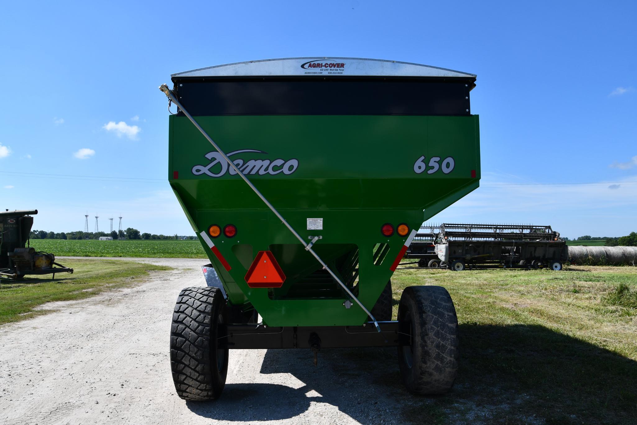 Demco 650 gravity wagon