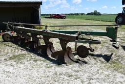 John Deere 450 5-bottom plow