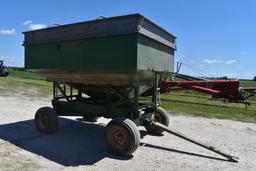 Huskee model 225 gravity wagon