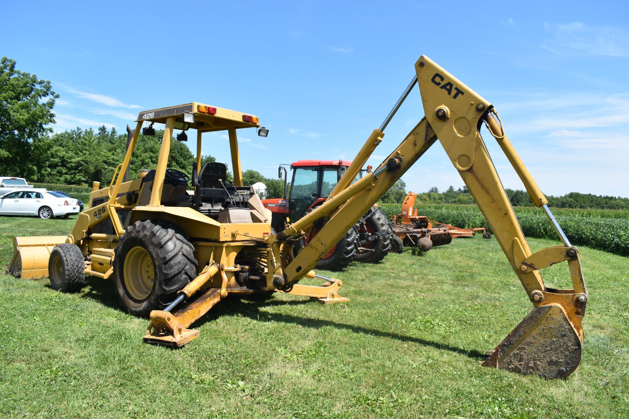 1986 Cat 426 2WD backhoe