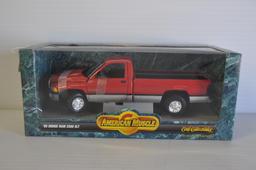 Ertl American Muscle 1/18 Scale 1995 Dodge Ram 2500 SLT Pickup, Collectors Edition