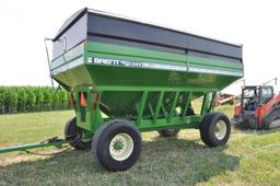 Brent 744 gravity wagon