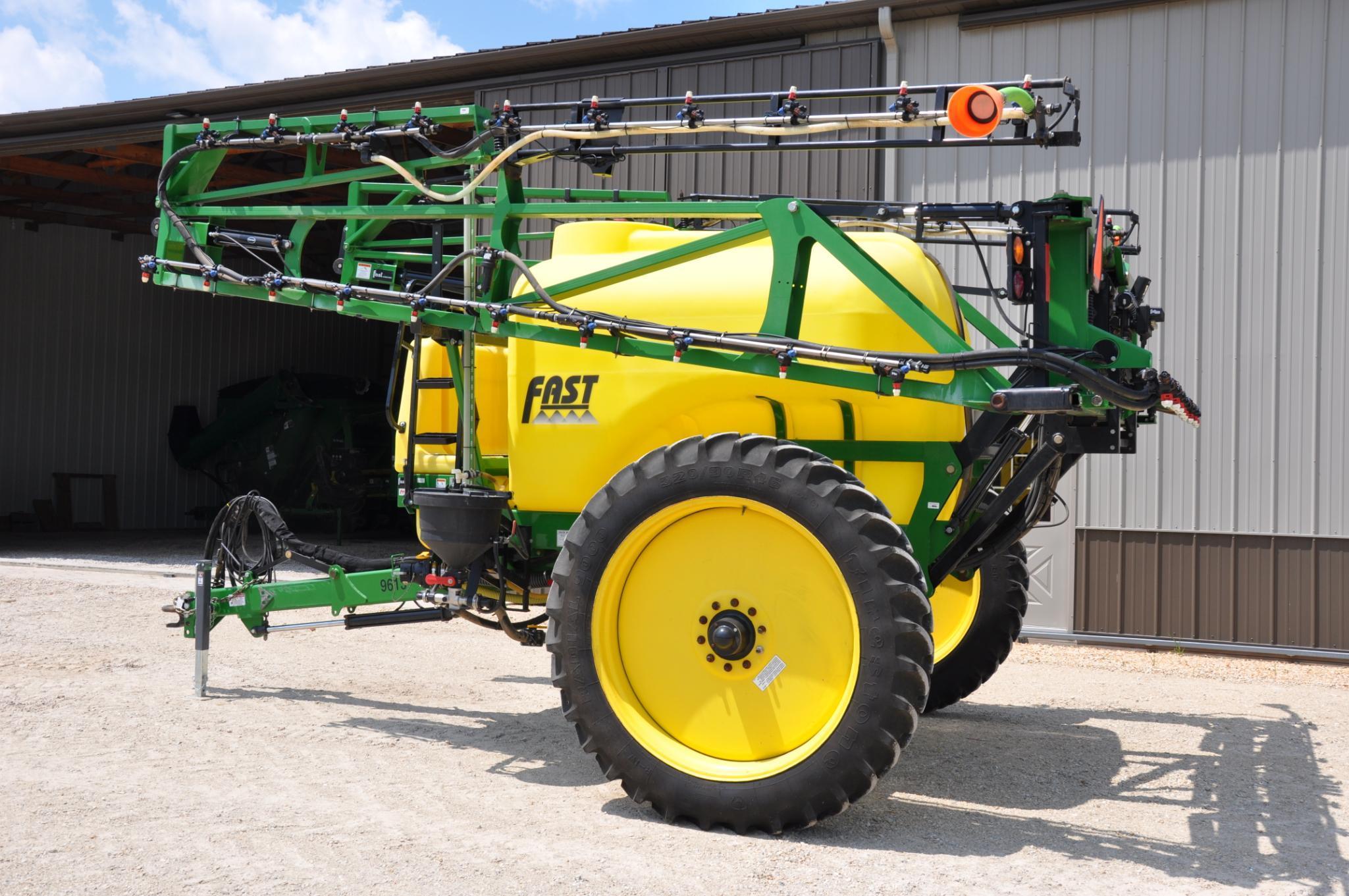 2012 Fast 9613 80' pull-type sprayer