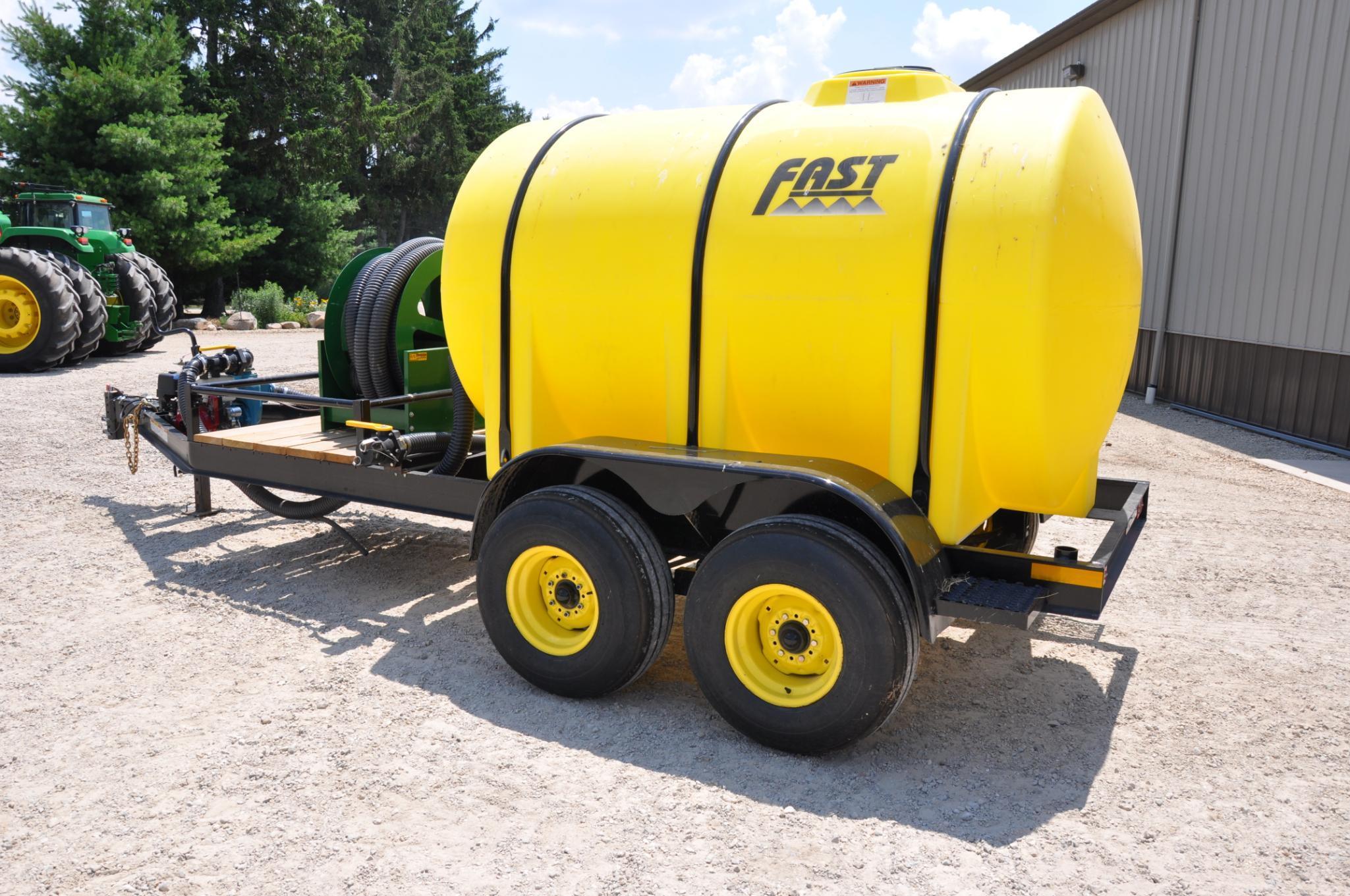 2017 Fast 1,300 gal. liquid nurse trailer