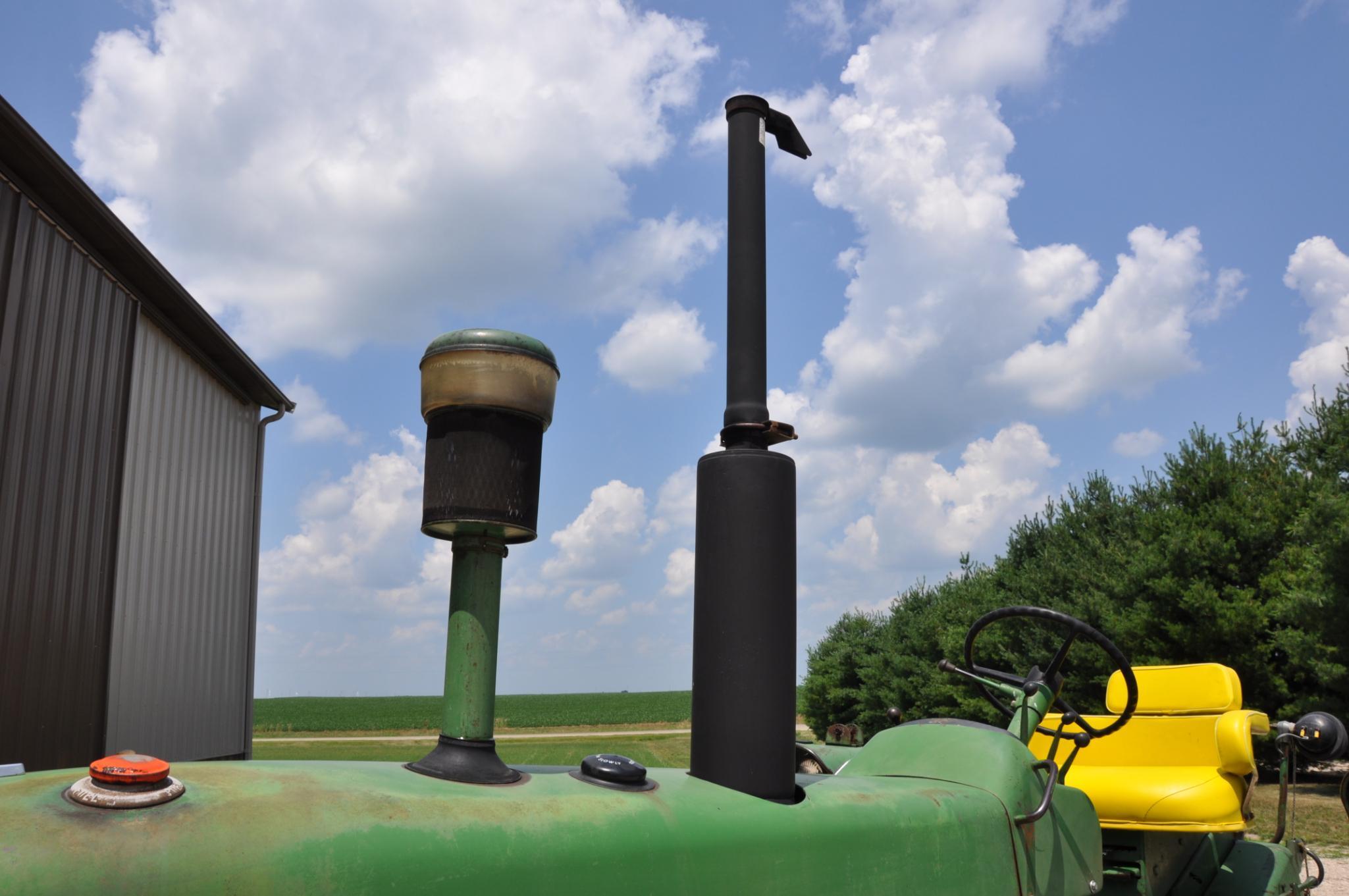 1967 JD 3020 2wd tractor