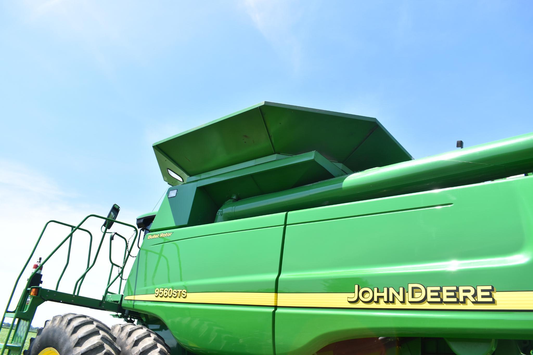 2007 John Deere 9560STS 2wd combine