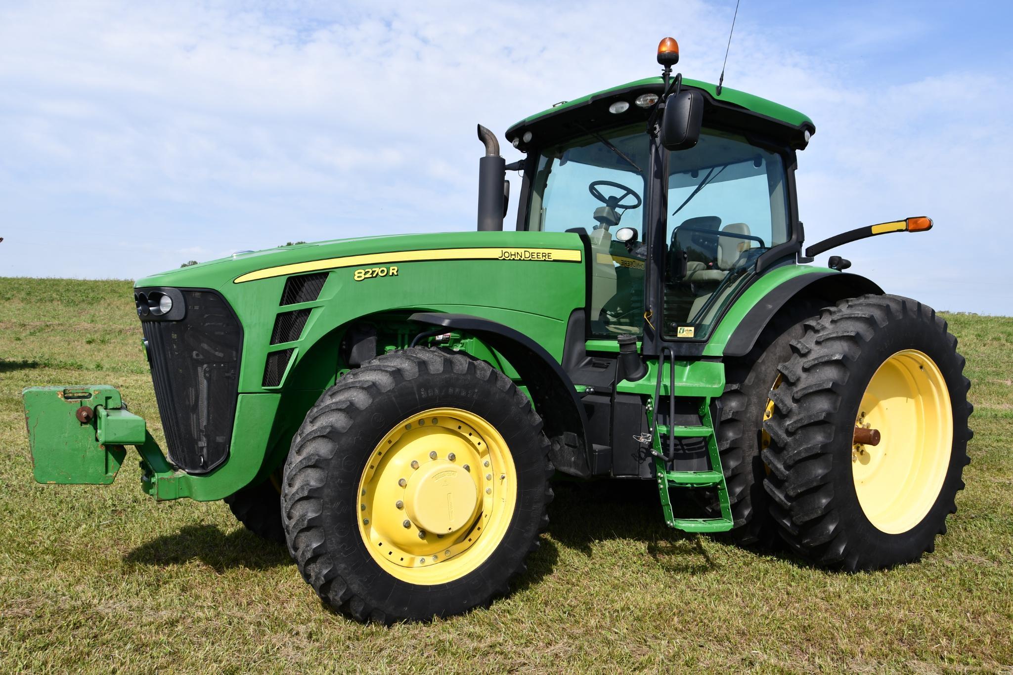 2010 John Deere 8270R MFWD tractor
