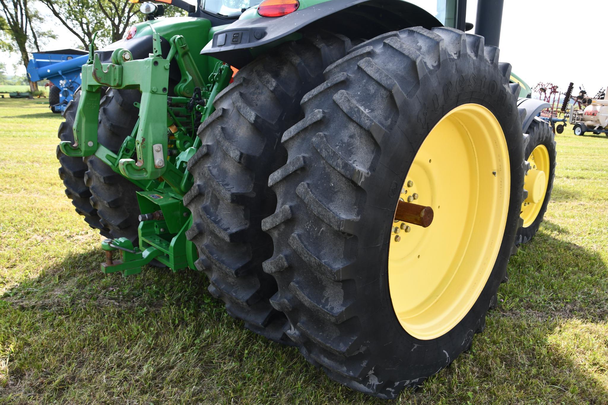 2010 John Deere 8270R MFWD tractor