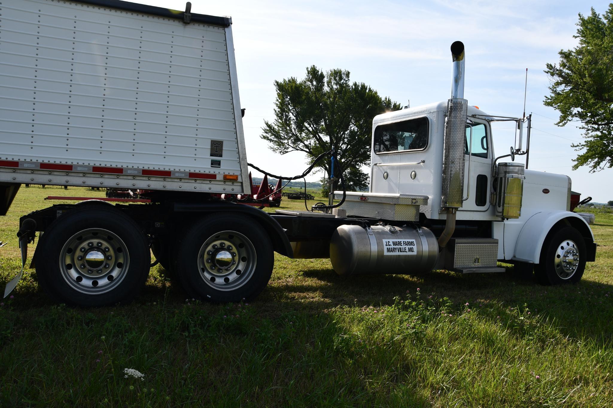 2009 Peterbilt 389 semi