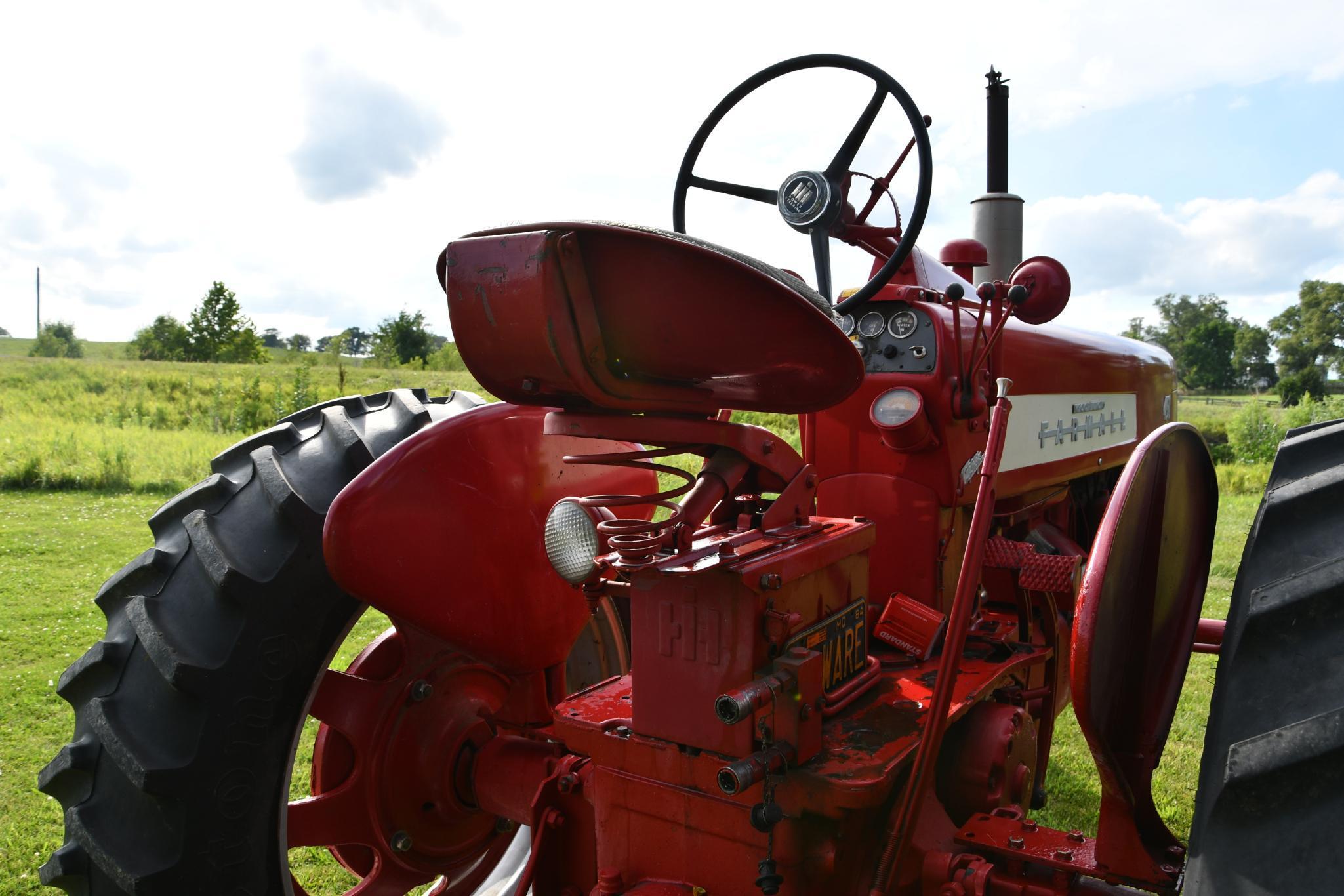 1957 Farmall 450 2wd tractor